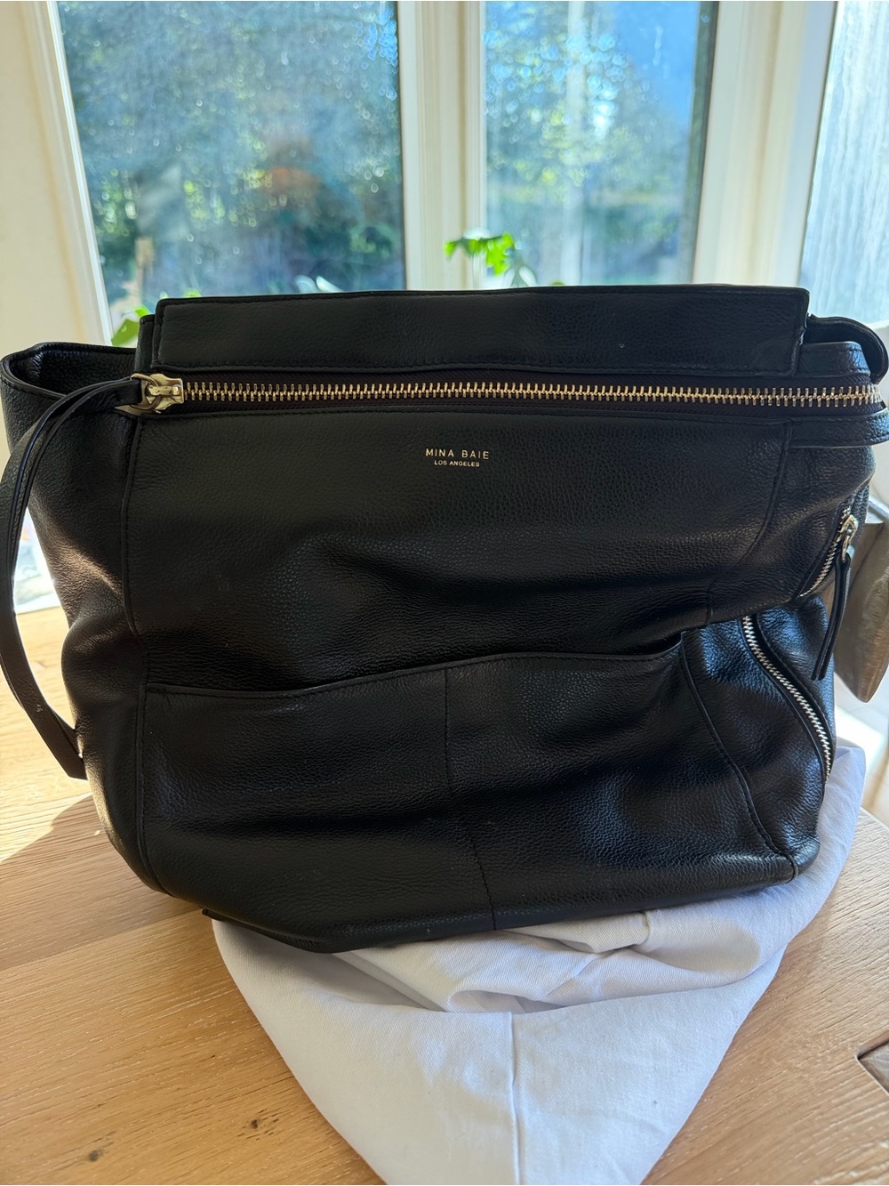 Mina Baie Black Leather Baby Bag – Classic Everyday Tote